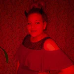 Meet your Posher, Katelyn